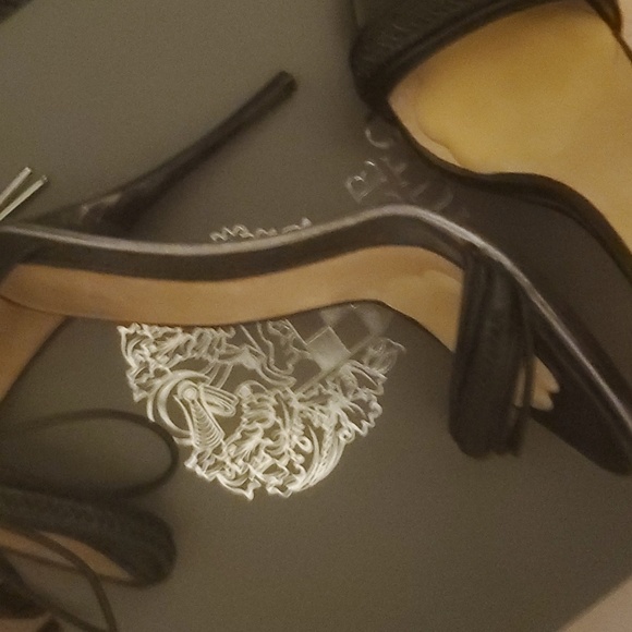 L.A.M.B. Shoes - Picture 10 of 11